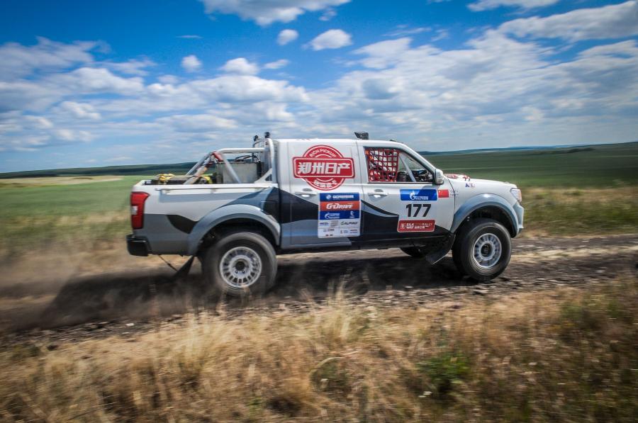  Dongfeng Rich Silk Way Rally 2016 года  (фото 3 из 21)